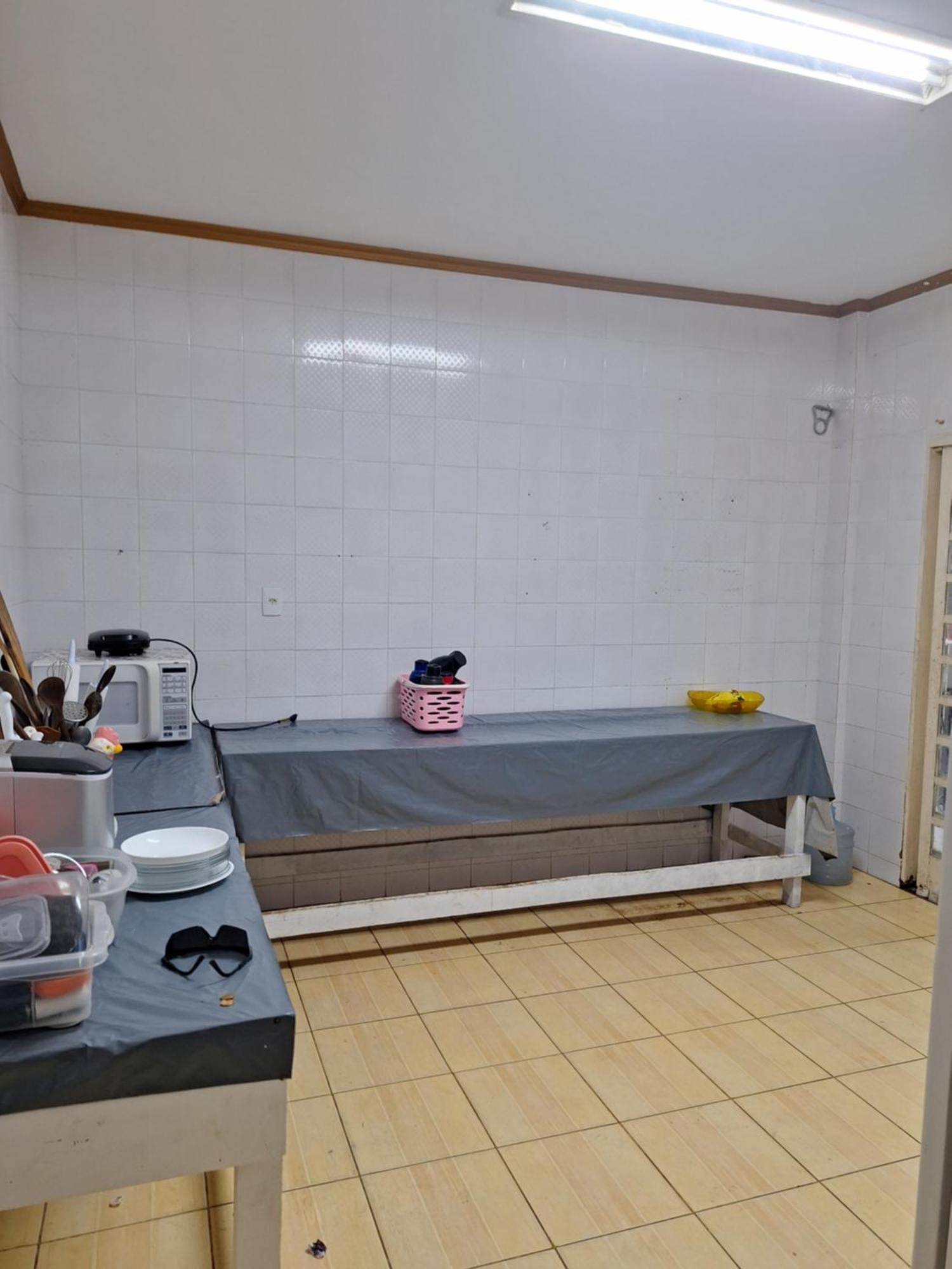 Quarto Triplo Com Banheiro Em Pousada E Restaurante Nin Ngoại thất bức ảnh